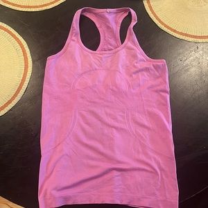Lululemon swiftly tank size 8
